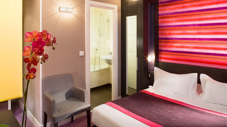 Le Marceau Bastille Hotel Room