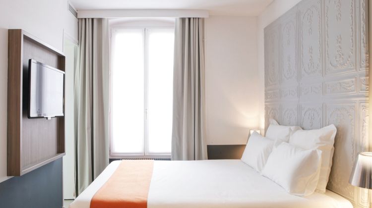 Contact Hotel Alize Montmartre Paris Room