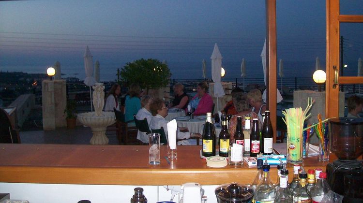 Amazones Village Suites Restaurant