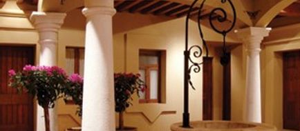 La Provincia Hotel & Restaurant Lobby