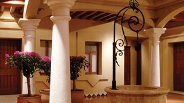 <b>La Provincia Hotel & Restaurant Lobby</b>