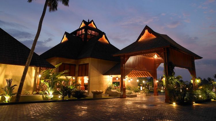 Zuri Kumarakom Kerala Resort & Spa Exterior