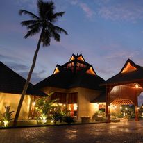 Zuri Kumarakom Kerala Resort & Spa
