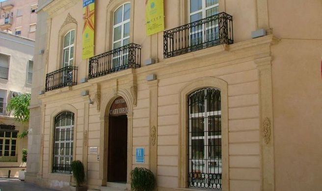 Catedral Hotel Exterior