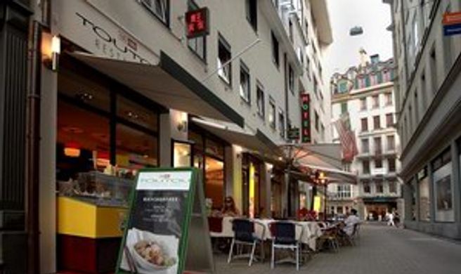Hotel Falken Exterior