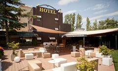 Don Carlos Hotel