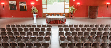 Don Carlos Hotel Meeting