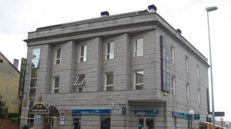 Hotel Puente Romano Exterior