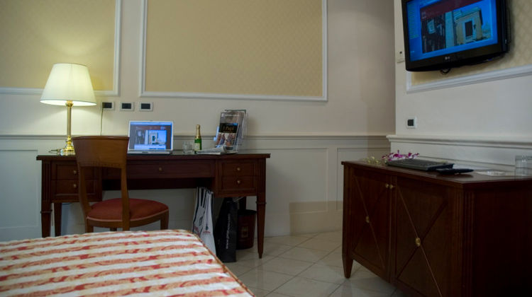 Palazzo Cardinal Cesi Room