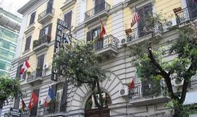 Hotel Garibaldi Exterior