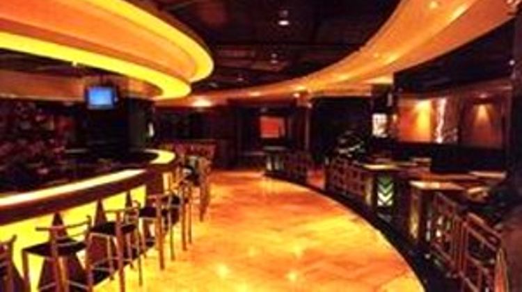 Pacific Luck Hotel Restaurant