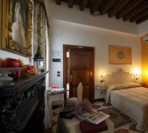 Villa Gasparini Room