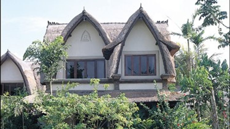 Hotel Vila Lumbung Exterior