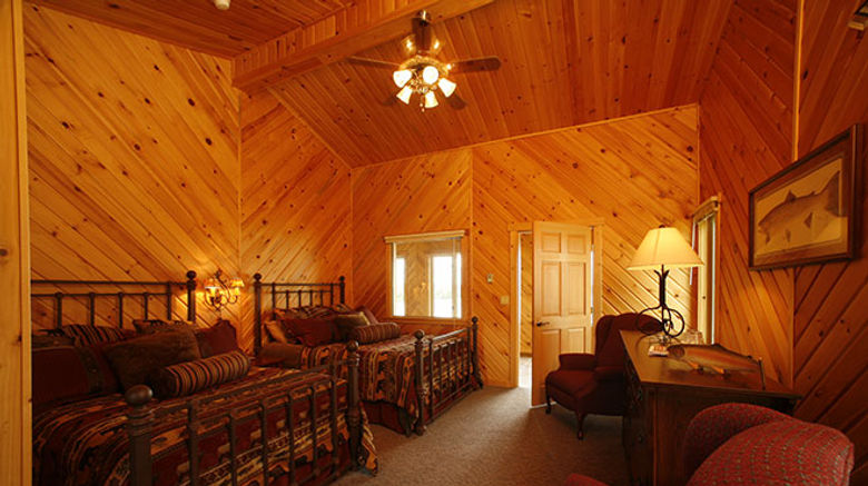 <b>Crystal Creek Lodge Room</b>