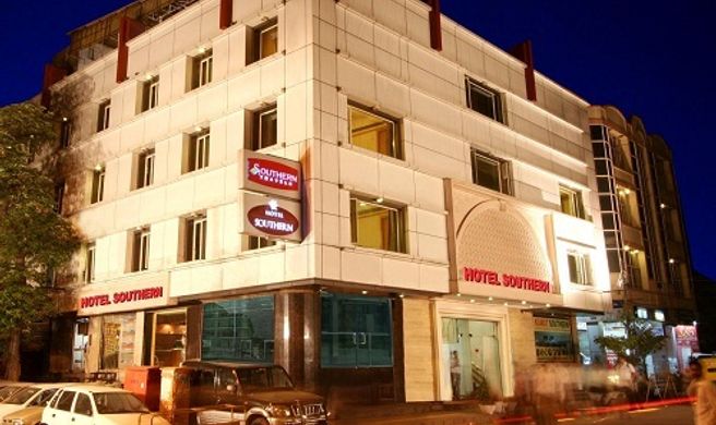 Hotel Southern Exterior