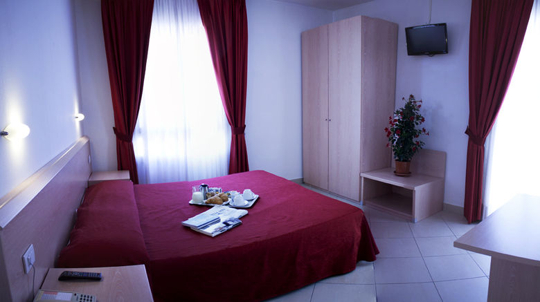 <b>Hotel Pigalle Room</b>
