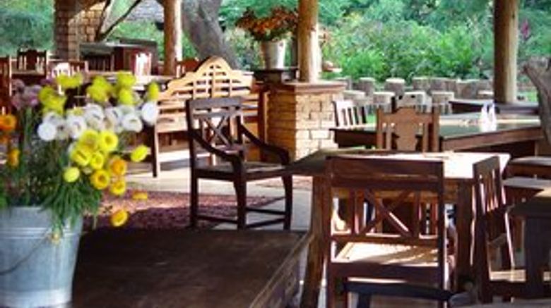 <b>Rivertrees Country Inn Banquet</b>