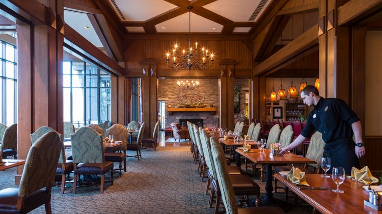 The Lodge at Woodloch Restaurant