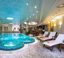 Carlsbad Plaza Medical Spa & Wellness Pool