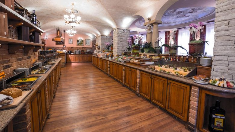 <b>Carlsbad Plaza Medical Spa & Wellness Restaurant</b> <b>Carlsbad Plaza Medical Spa & Wellness Restaurant</b>