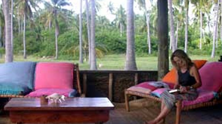 Emayani Beach Lodge Room