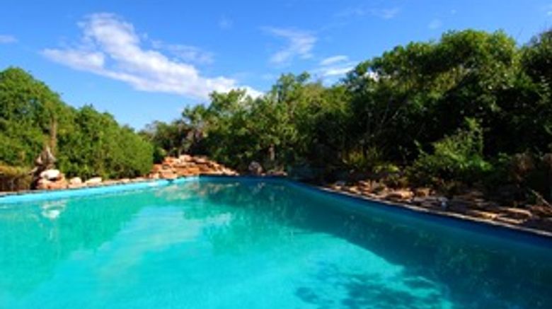 <b>Saadani Safari Lodge Pool</b>