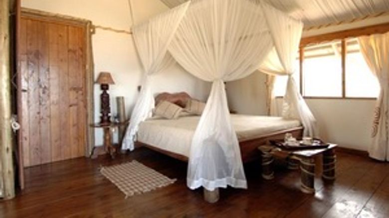 <b>Saadani Safari Lodge Room</b>