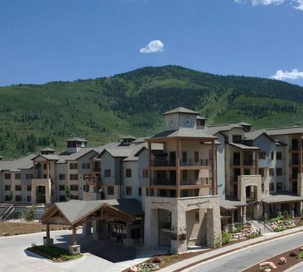 Silverado Lodge Exterior