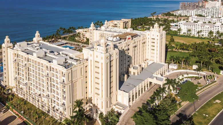 <b>Hotel Riu Vallarta Exterior</b>