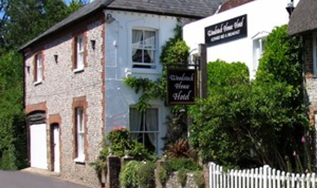 The Woodstock House Hotel Exterior