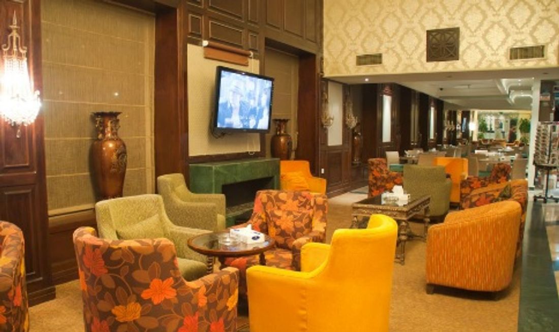 Dana Plaza Hotel Lobby