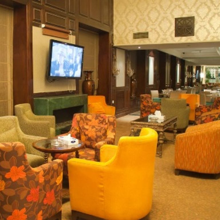 Dana Plaza Hotel