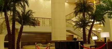 Golden River-View Hotel Lobby