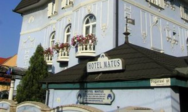 Matus Hotel Exterior