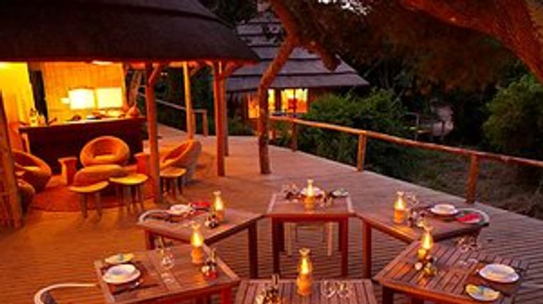 <b>Thonga Beach Lodge Restaurant</b>