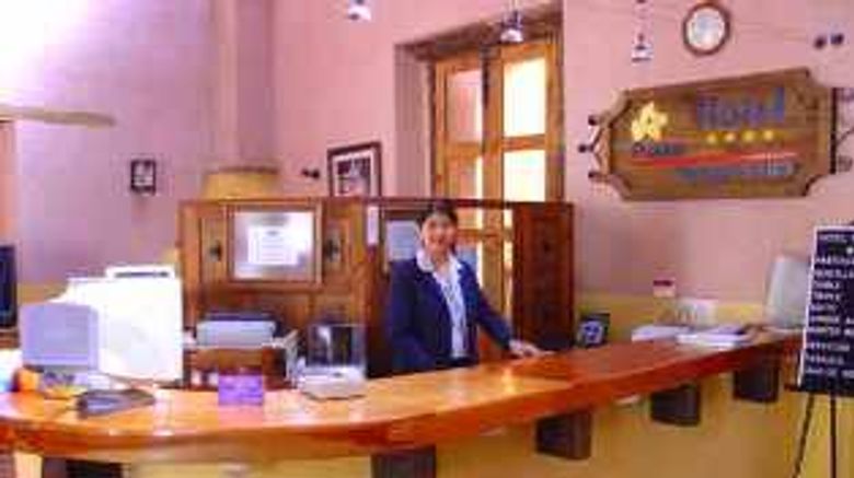 <b>Plaza Magnolias Hotel Lobby</b>