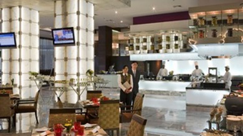 <b>Novotel Suvarnabhumi Airport Hotel Restaurant</b> <b>Novotel Suvarnabhumi Airport Hotel Restaurant</b>