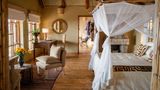 <b>Virunga Lodge Suite</b>