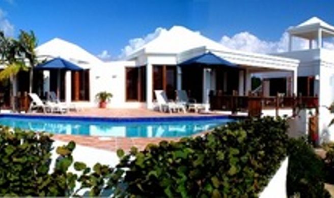 Twin Palms Villas Exterior