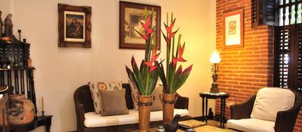 Casa La Fe Lobby