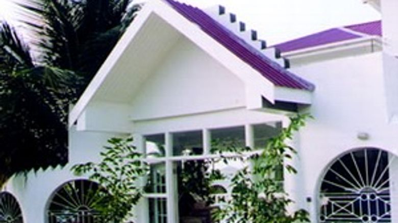 Bay heights Escape Exterior