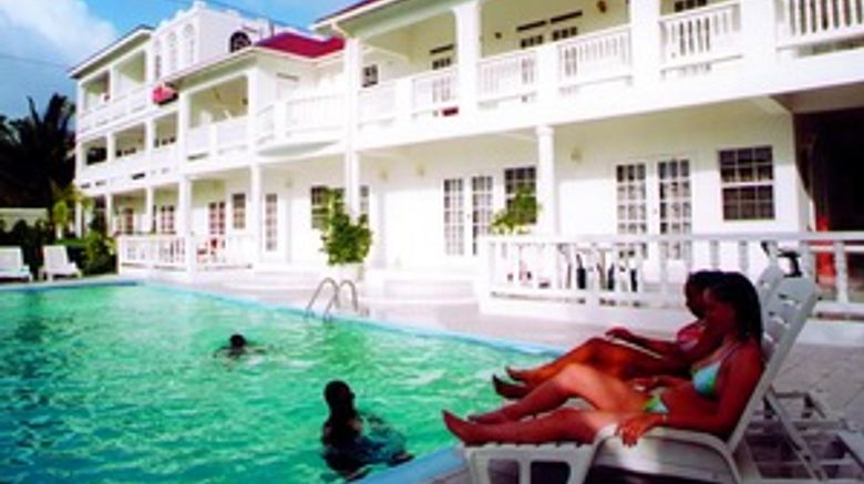 <b>Bay heights Escape Pool</b>