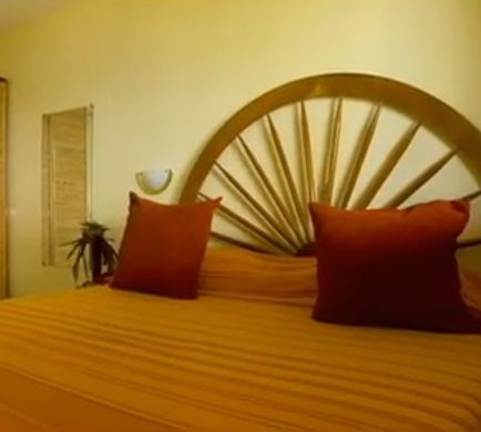 Tamarind Tree Hotel Room