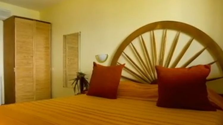 Tamarind Tree Hotel Room