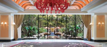 Wynn Macau Lobby