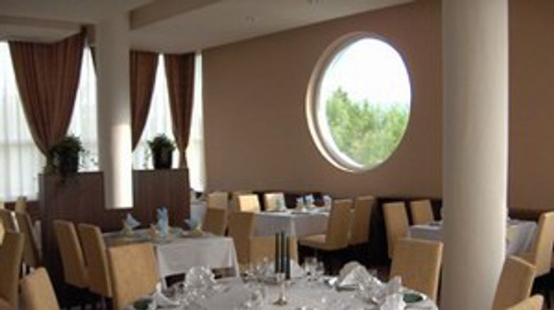 <b>Hotel Karpatia Restaurant</b>