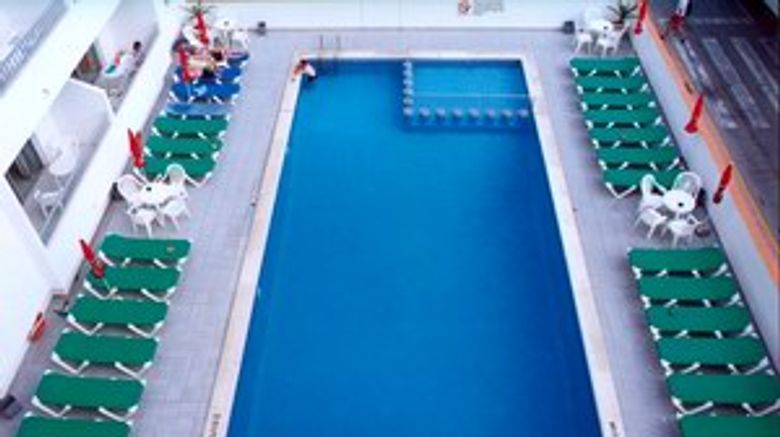 <b>Fleming 50 Pool</b>