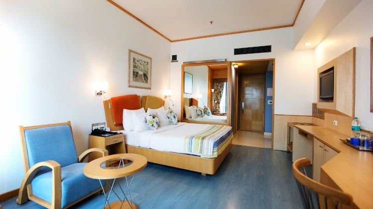 The E-Square Hotel Room