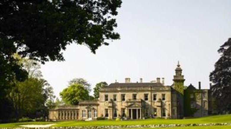 Tracy Park Hotel  and  Country Club Exterior