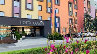 Hotel Color
